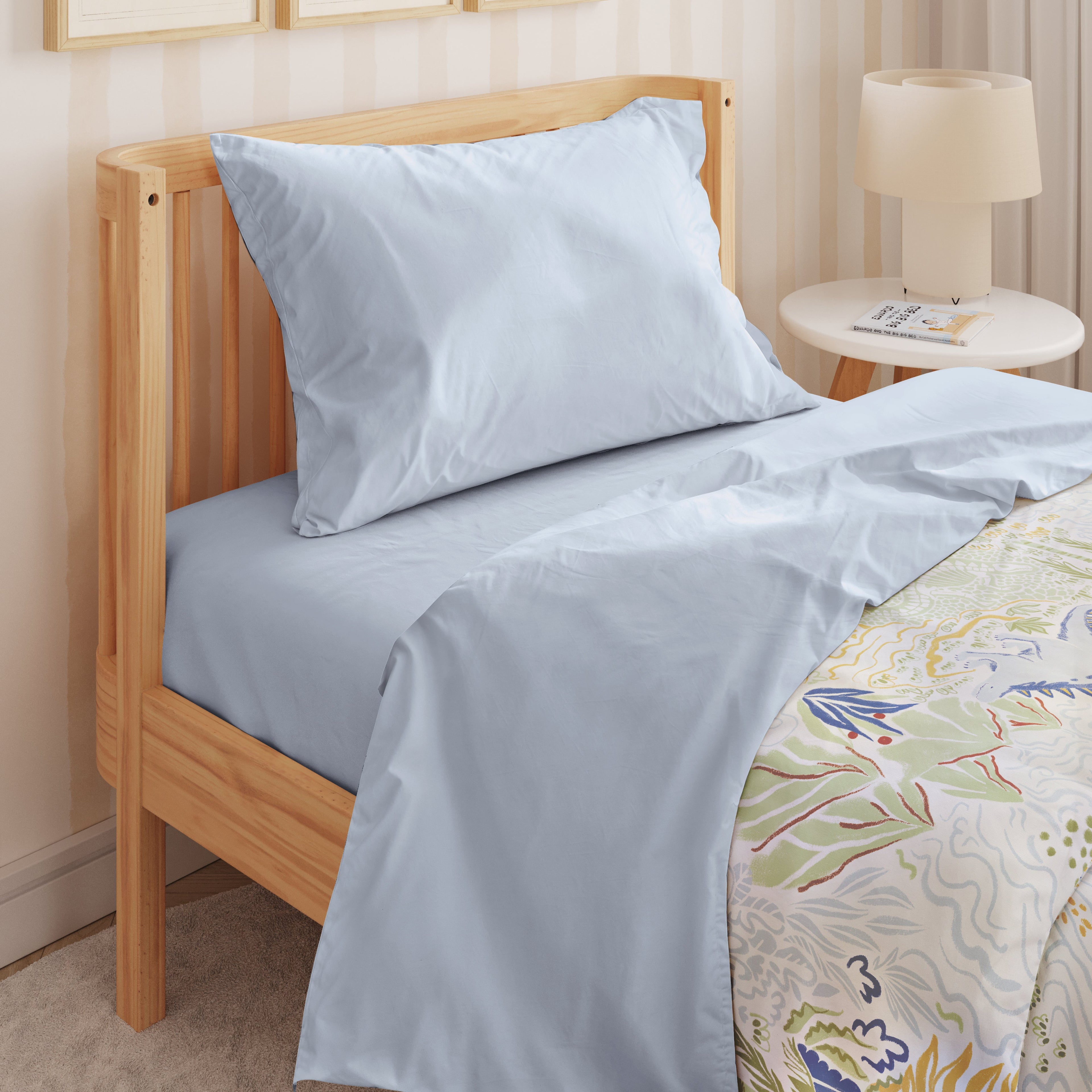 Solid Twin Sheet Set