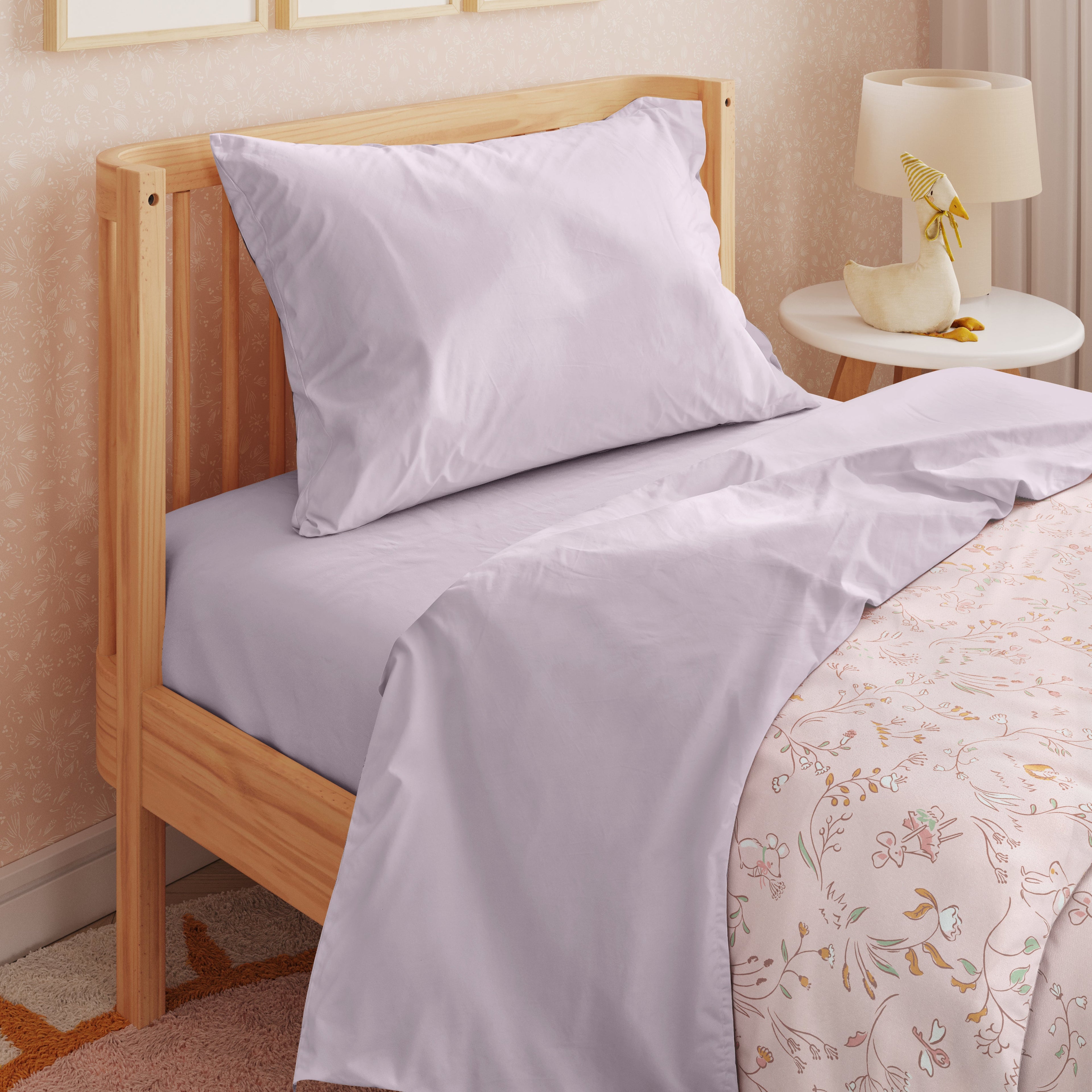 Solid Twin Sheet Set