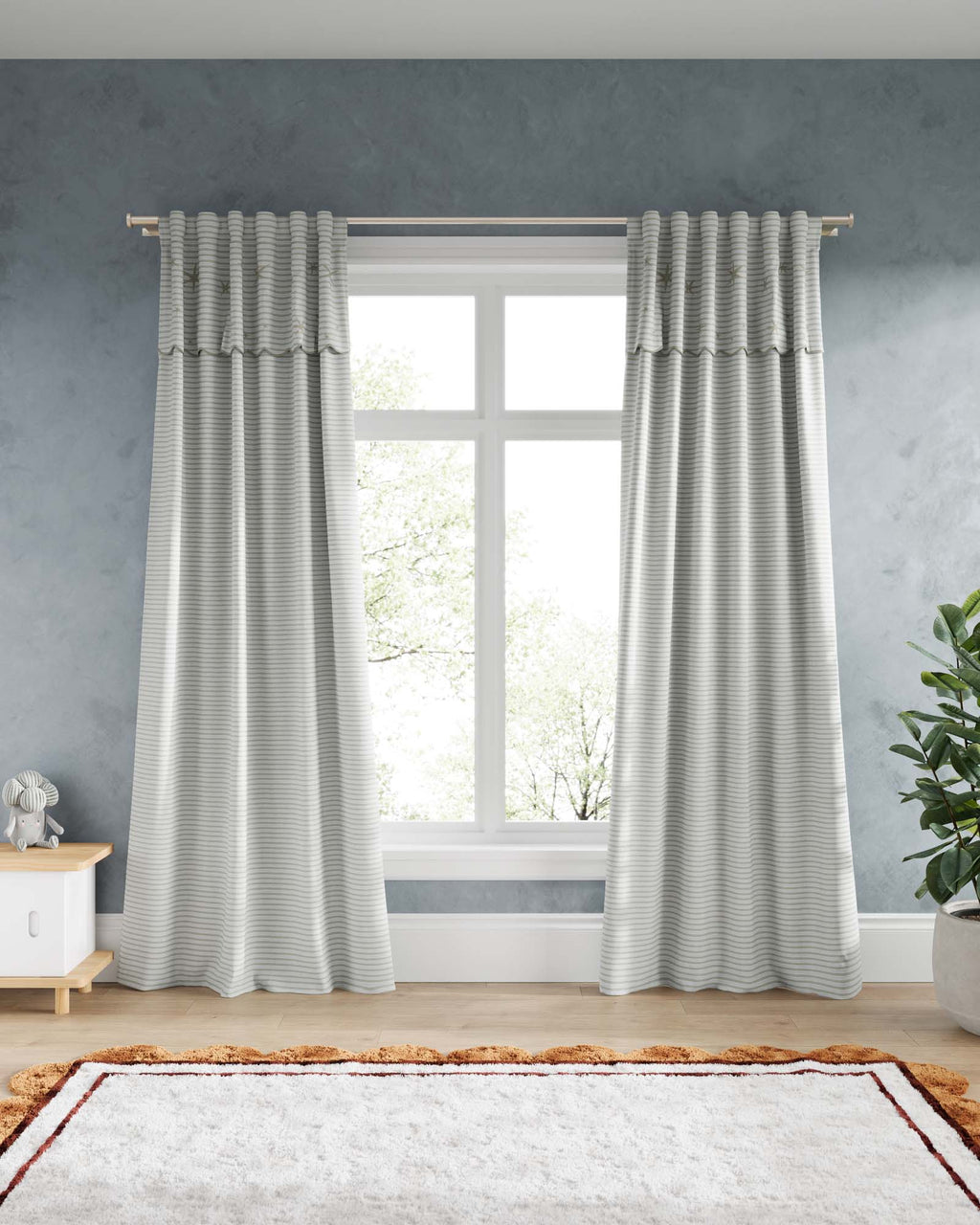 Scallop Valance Blackout Curtain
