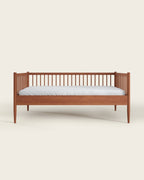 The Acre Daybed