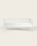 The Acre Daybed