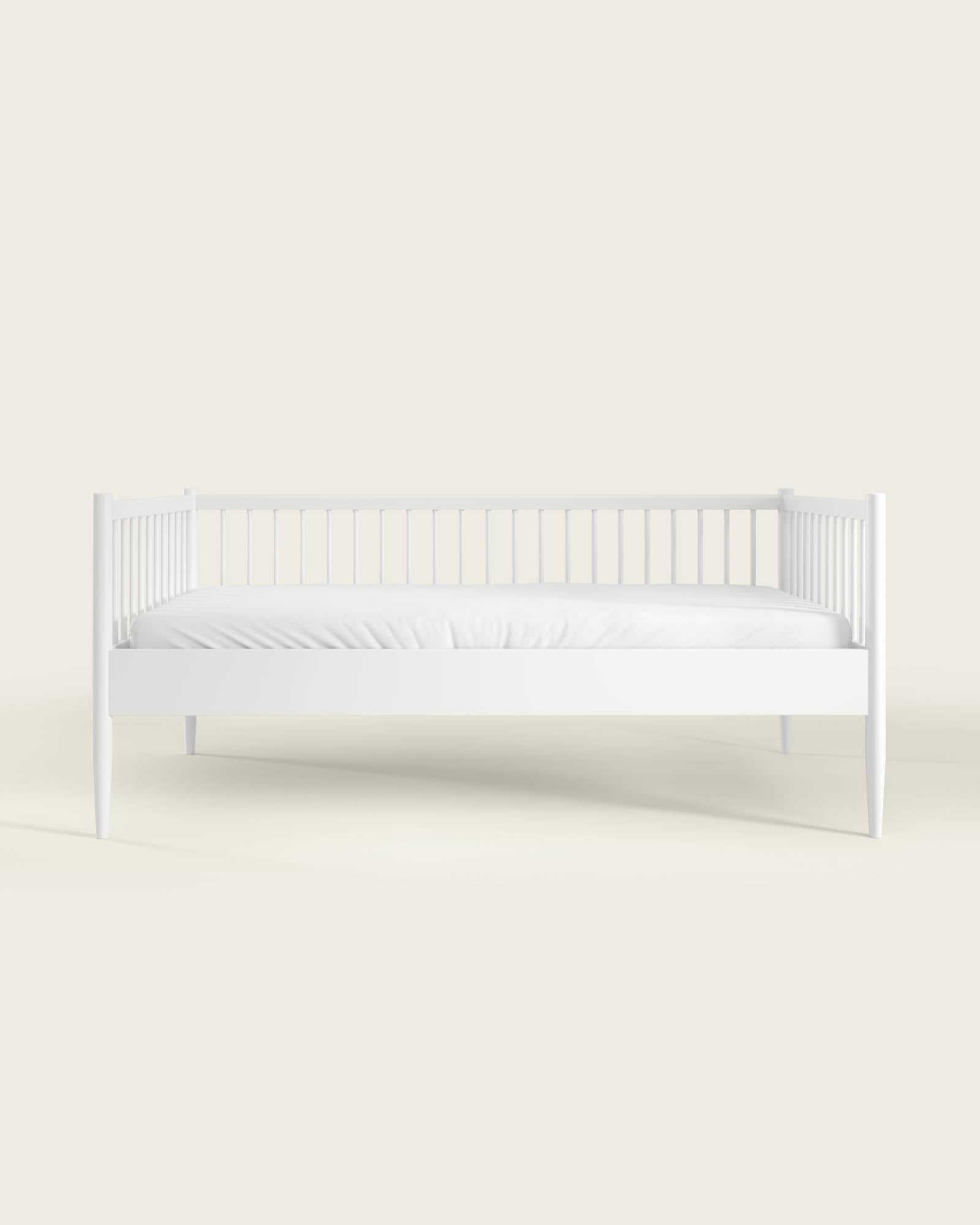 The Acre Daybed