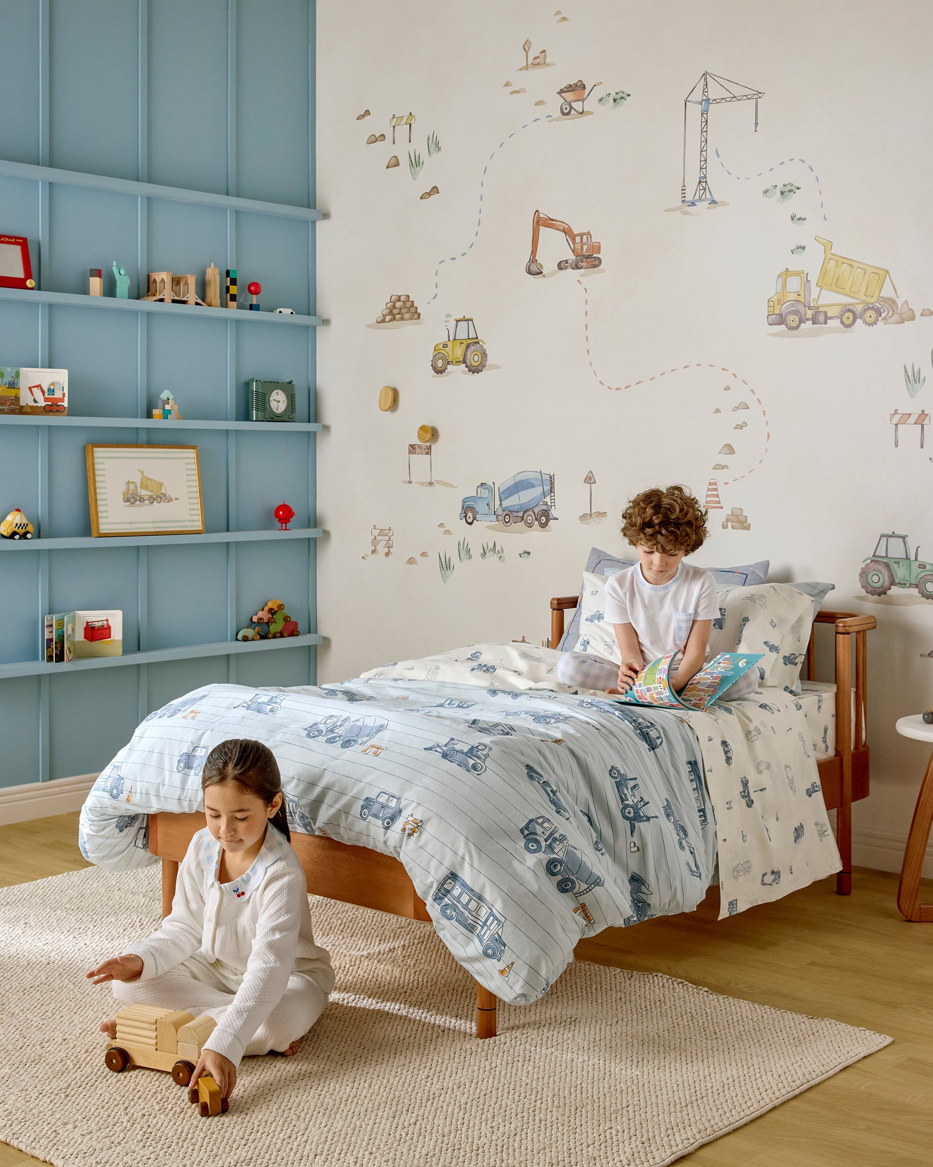 The Cloud Kids Bed | Convertible Montessori Floor Bed to Twin